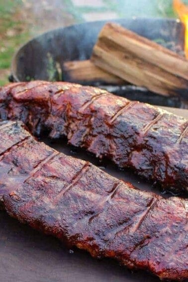 Huli Huli Ribs with Sriracha BBQ Sauce waiting to be sliced.