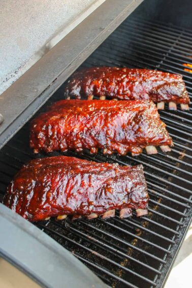 Ribs on the smoker.