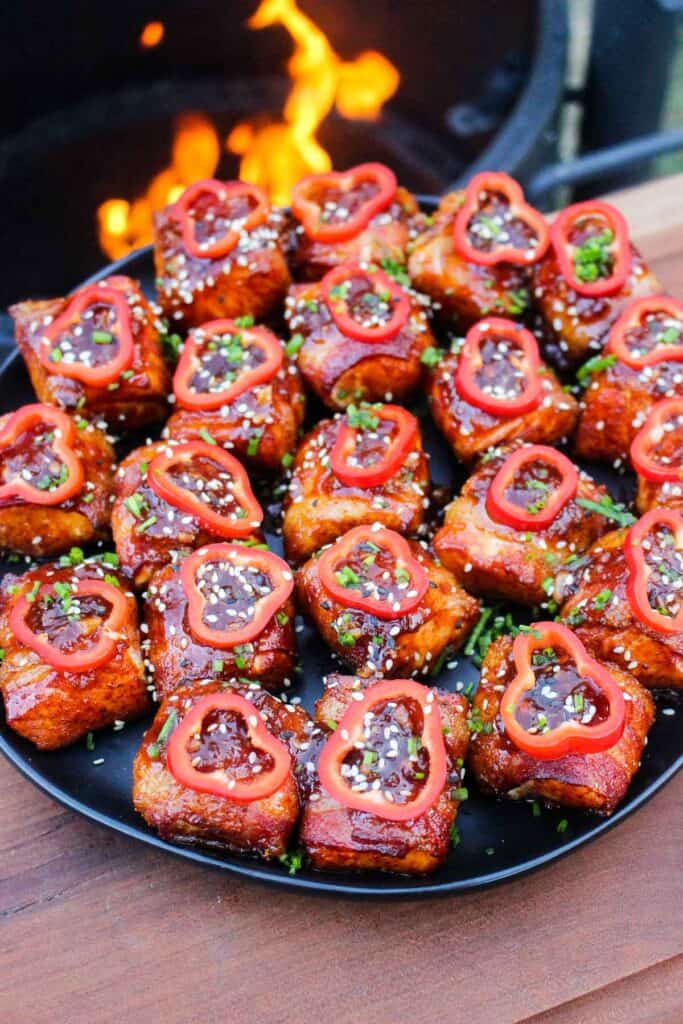 Close up of the salmon bites