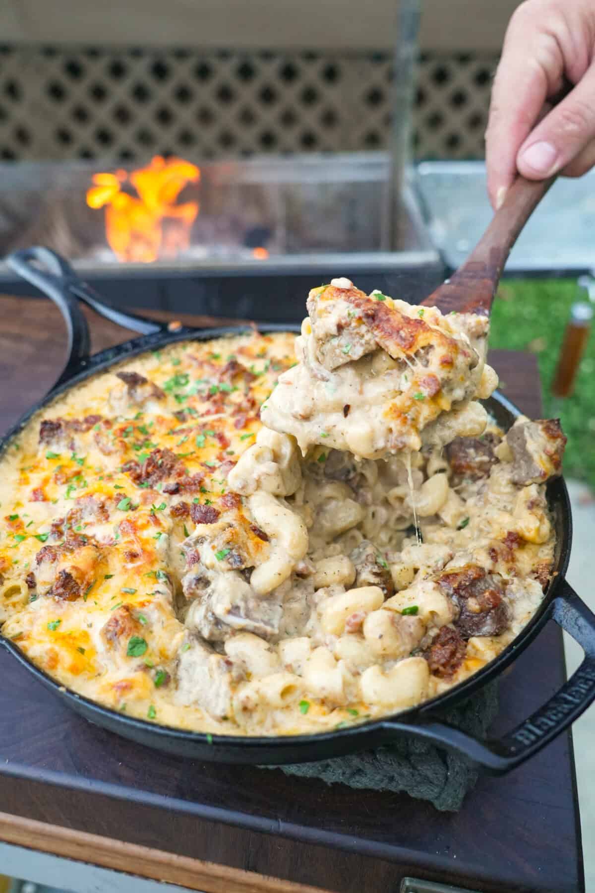 A spoonful of the Mac and cheese.